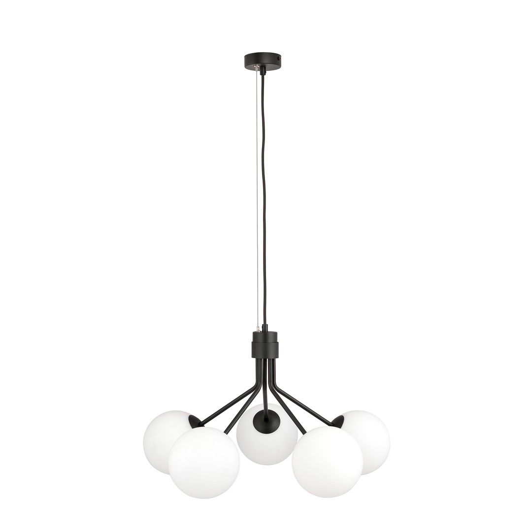 Nova Ø57 Hvit Taklampe Fra Emibig Lighting - Nova er en lampeserie som passer perfekt i b&aring;de moderne og tradisjonelle interi&oslash;rer.