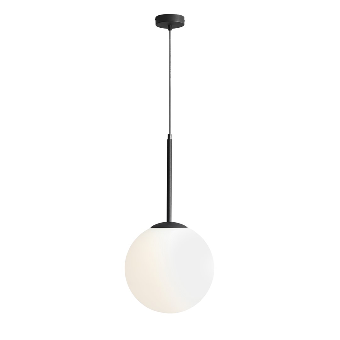 Bosso Ø30 Svart Taklampe Fra Artera - Det tidløse designet gjør den til den perfekte belysningen for både moderne og klassisk interiør.