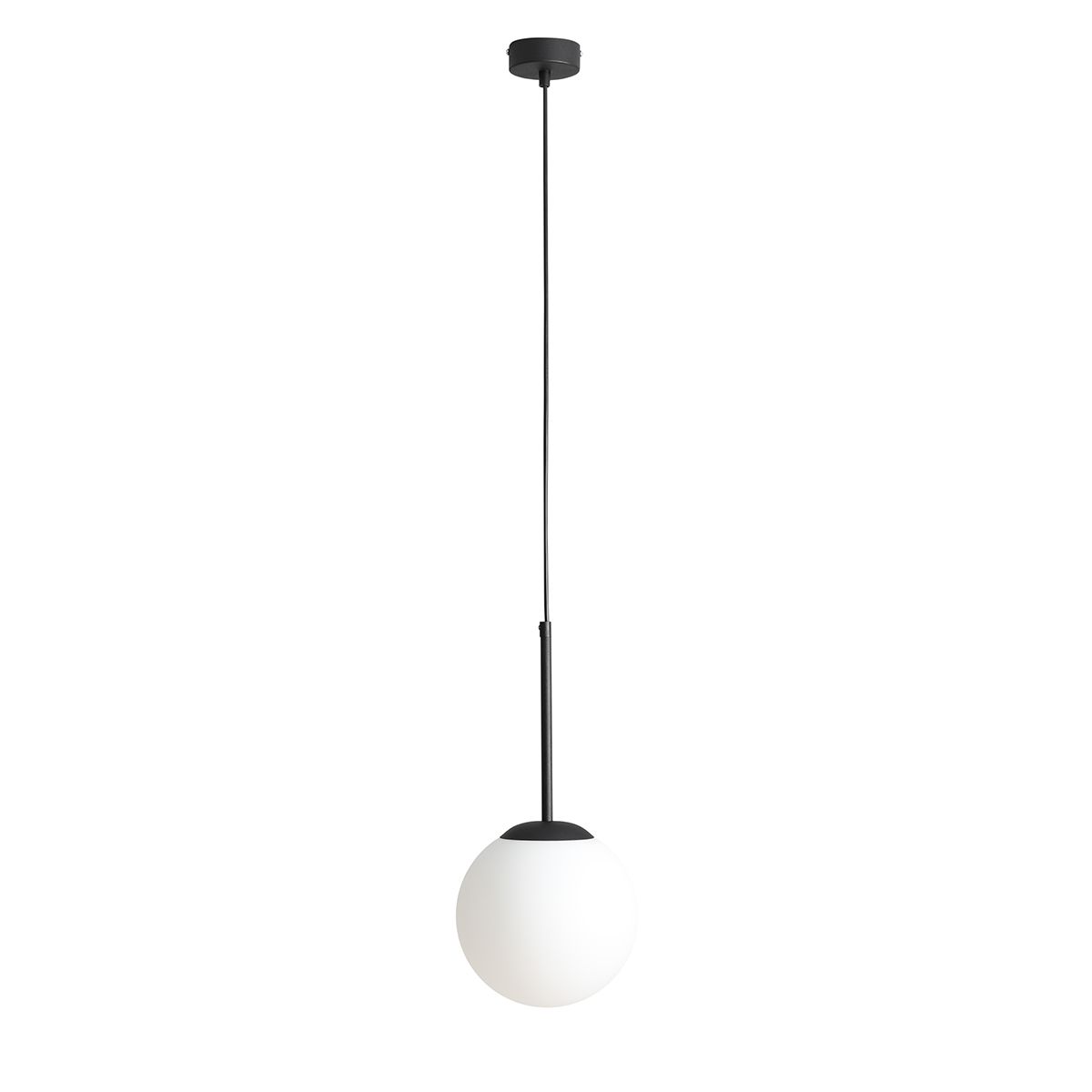Bosso Ø20 Svart Taklampe Fra Artera - Det tidløse designet gjør den til den perfekte belysningen for både moderne og klassisk interiør.
