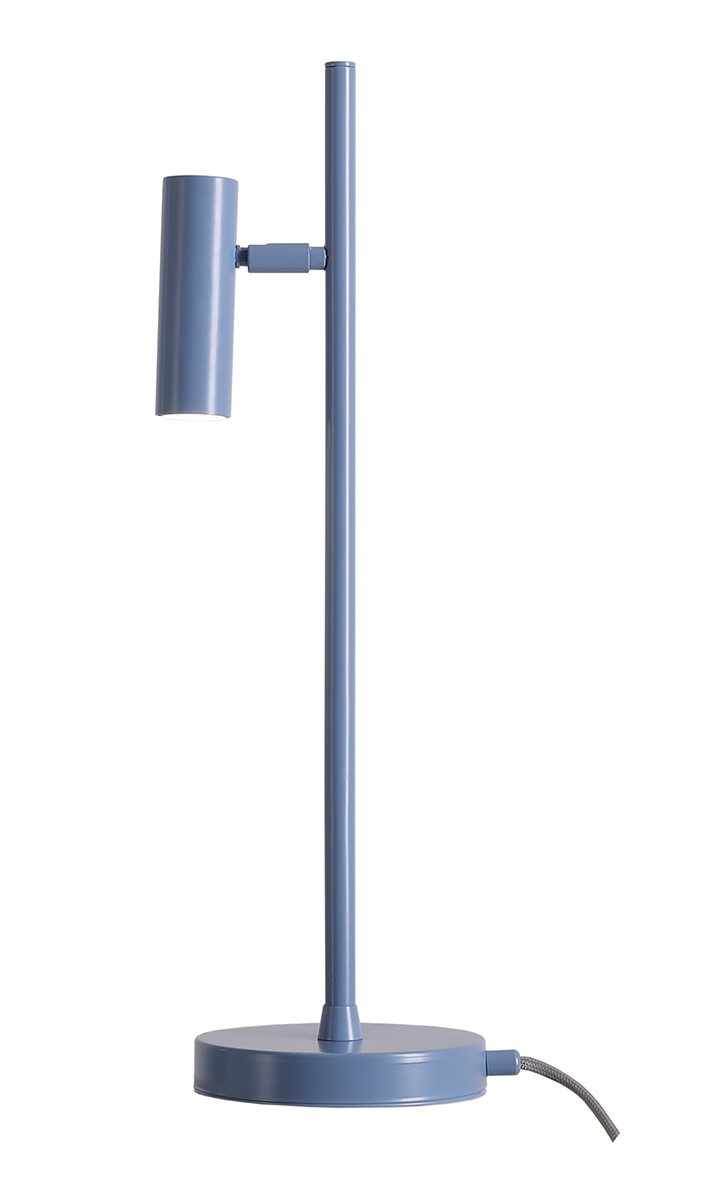 Trevo 54cm Blå skrivebordslampe Fra Artera - Den kompakte og elegante formen gjør Trevo til en perfekt passform på skrivebordet eller som leselampe i forskjellige rom.