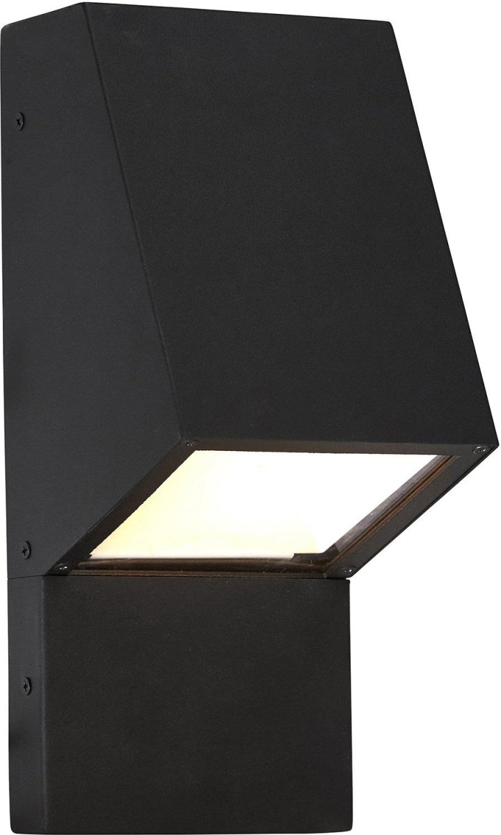 Luton Svart utendørslampe Fra PR Home - Godkjent for utend&oslash;rs bruk i IP44 klasse.