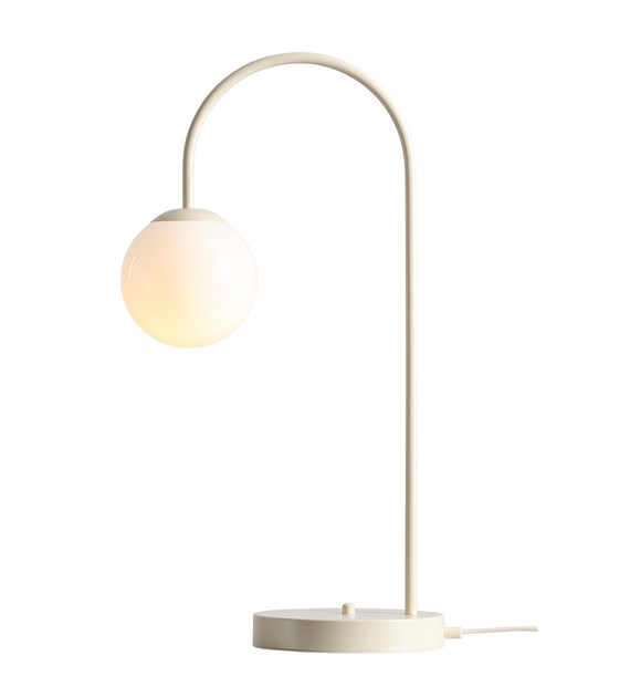 Una 60cm Kremhvit bordlampe Fra Artera - Bordlampen Una i kremhvitt metall har et buet, elegant design som gir rommet et moderne og lekent uttrykk.