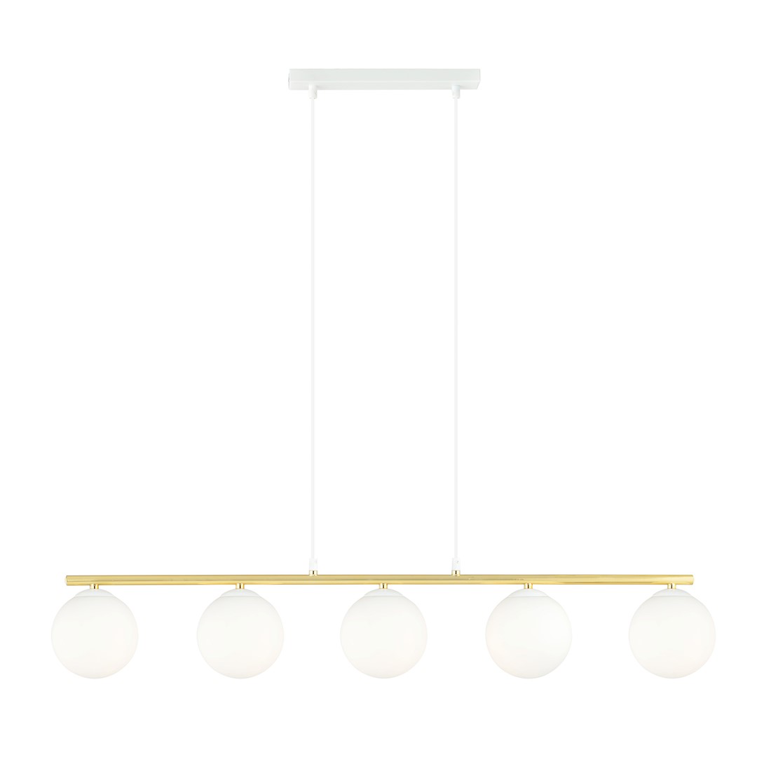 Allora 105cm Hvit Taklampe Fra Emibig Lighting - Den subtile og myke formen sammen med elegante gulldetaljer gir lampen et unikt og karakteristisk utseende.