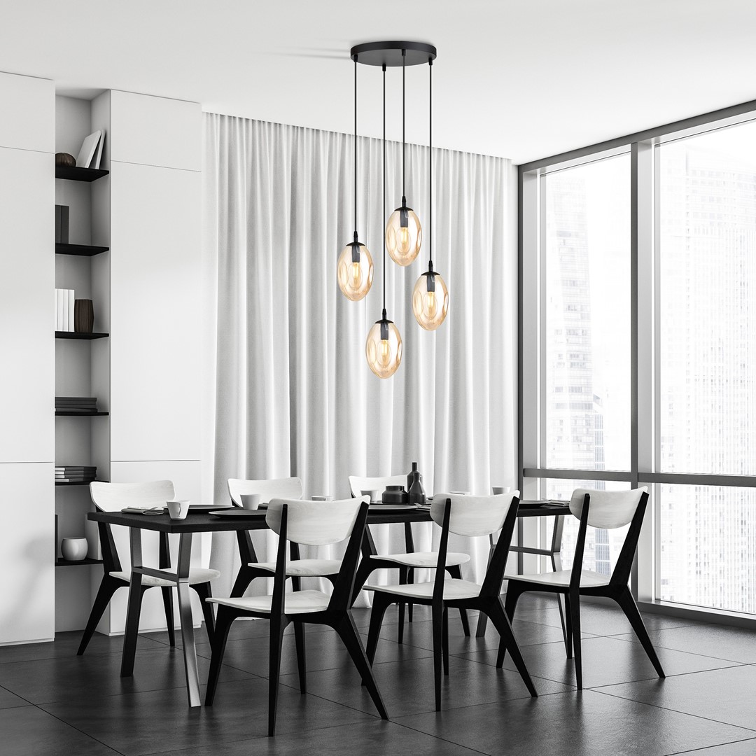 Astral Premium Ø40 Rav Taklampe Fra Emibig Lighting - Pendelene er ferdig med ravfargede glasskupler som sprer et varmt og innbydende lys i rommet.