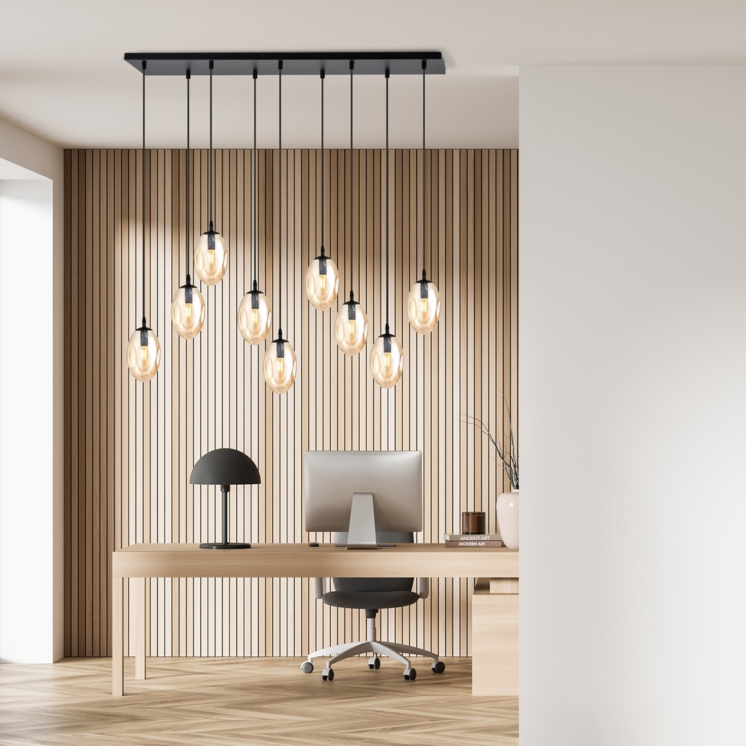 Astral 100cm Rav Taklampe Fra Emibig Lighting - Perfekt over spisebordet eller i et åpent rom der lampen kan ta sin plass og bli et naturlig blikkfang.