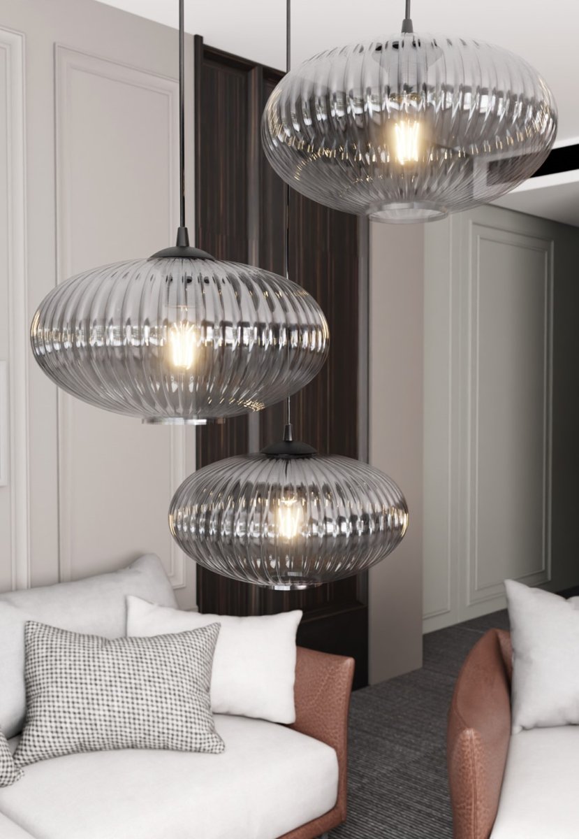 Coco Ø53 Røykfarget Taklampe Fra Emibig Lighting - Perfekt for stuer og spisestuer &ndash; Coco fungerer som en stilig aksent i alle typer interi&oslash;r.