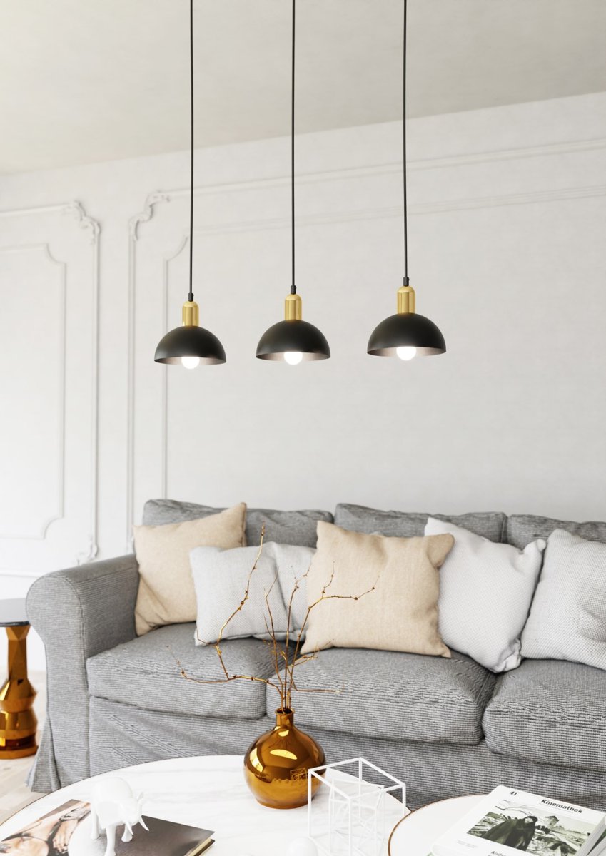 Moto 60cm Svart Taklampe Fra Emibig Lighting - Et ideelt valg for de som &oslash;nsker original belysning med et sofistikert preg.