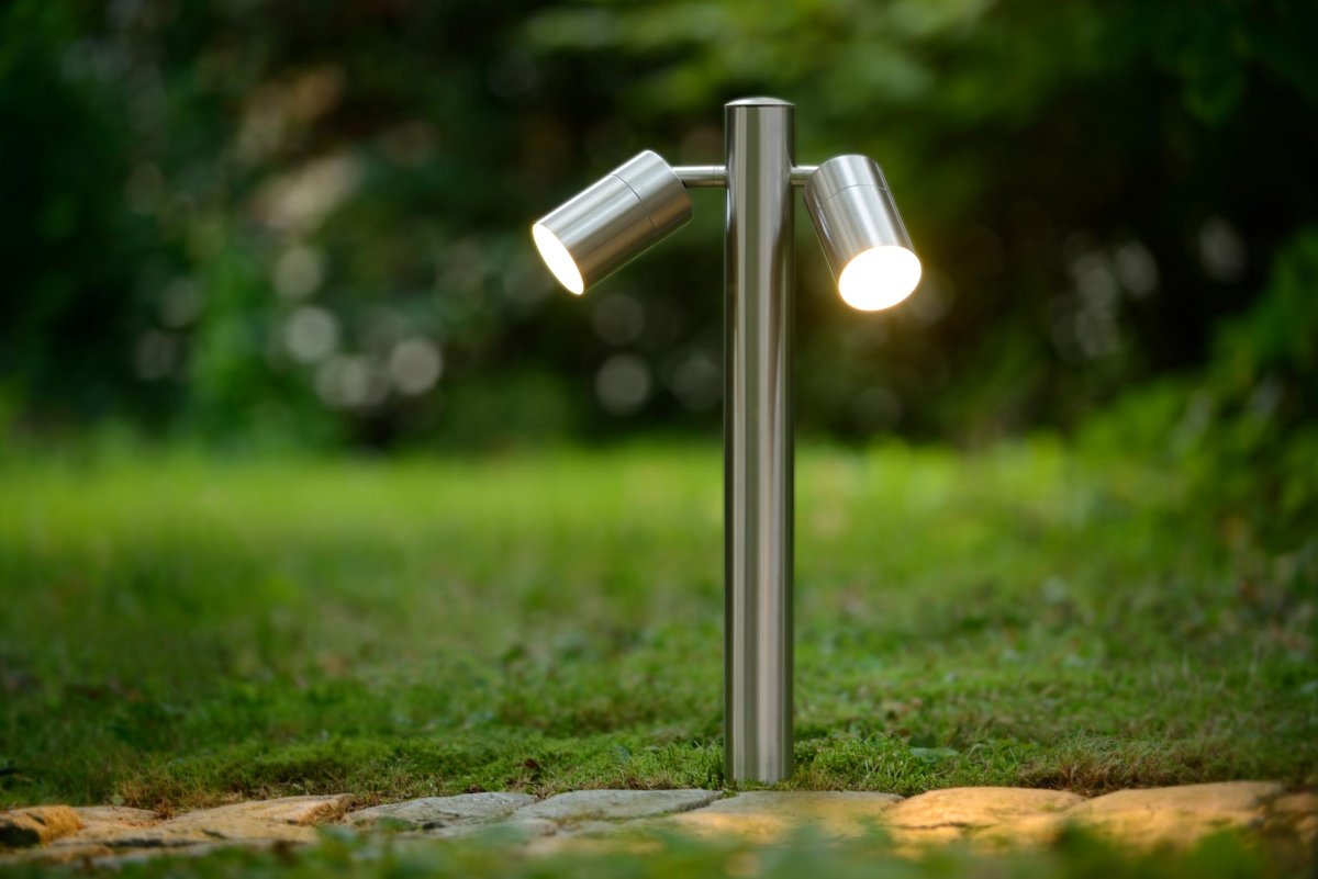 Arne-Led 50cm Sateng krom pullerter Fra Lucide - Unike produktegenskaperUtstyrt med en lyskildeGir et varmt hvitt lys (2700K)Lampen er roterbar og kan vippes til en E-bryter (ekskl.