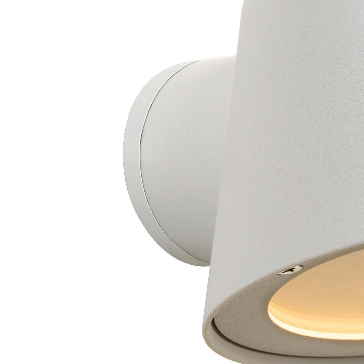 Dingo-Led Hvit utendørslampe Fra Lucide - Unike produktegenskaper:Utstyrt med dimbar lyskildeSkriver ut varmt hvitt lys (3000K)Lett å koble til en dimmer (ekskl.