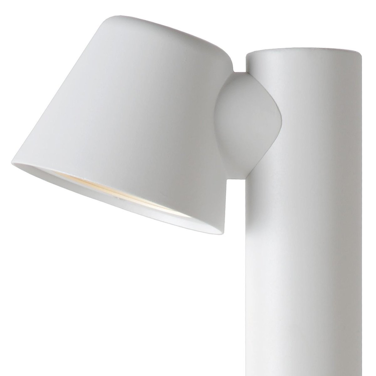 Dingo-LED 70cm Hvit pullerter Fra Lucide - Dingo LED er det perfekte valget for et koselig og godt opplyst utemiljø.