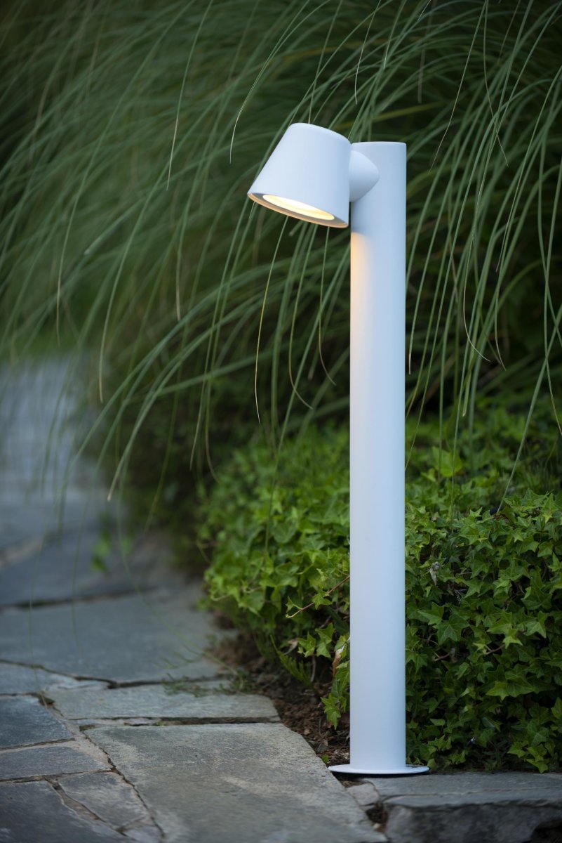 Dingo-LED 70cm Hvit pullerter Fra Lucide - Dingo LED er det perfekte valget for et koselig og godt opplyst utemiljø.