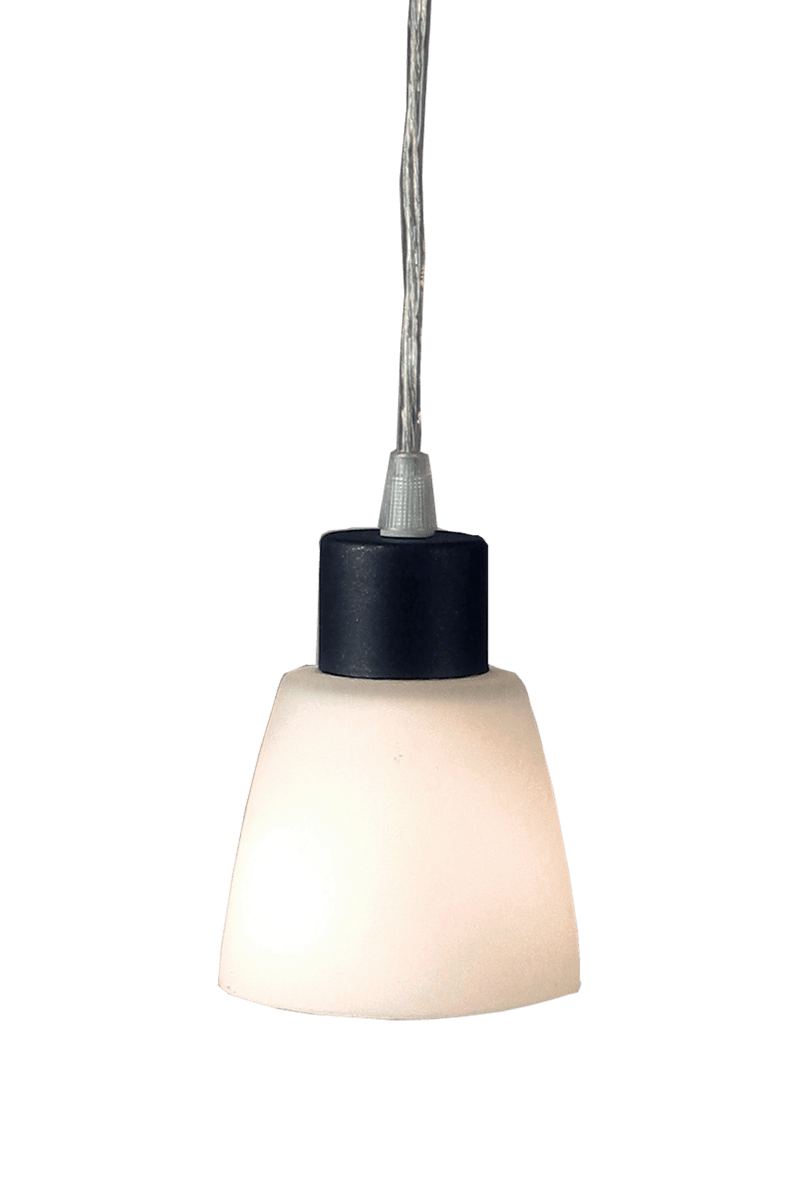 Småland Ø10 Hvit vinduslampe Fra Aneta Lighting - Lampen har en 4 meter ledning med bryter og EU-st&oslash;psel.