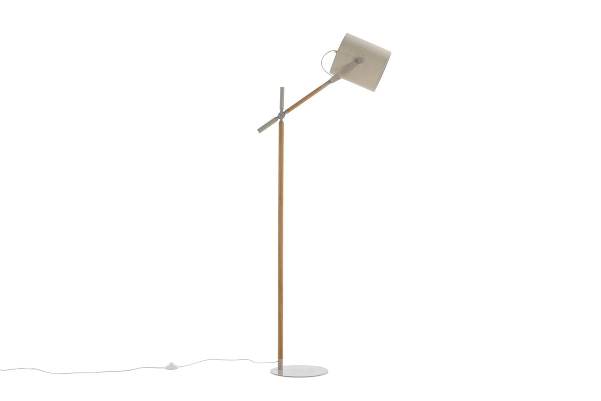 Dennis Beige/tre gulvlampe Fra Venture Design - Dennis er en moderne gulvlampe med justerbar skaft og en beige linskjerm som gir et mykt og behagelig lys.