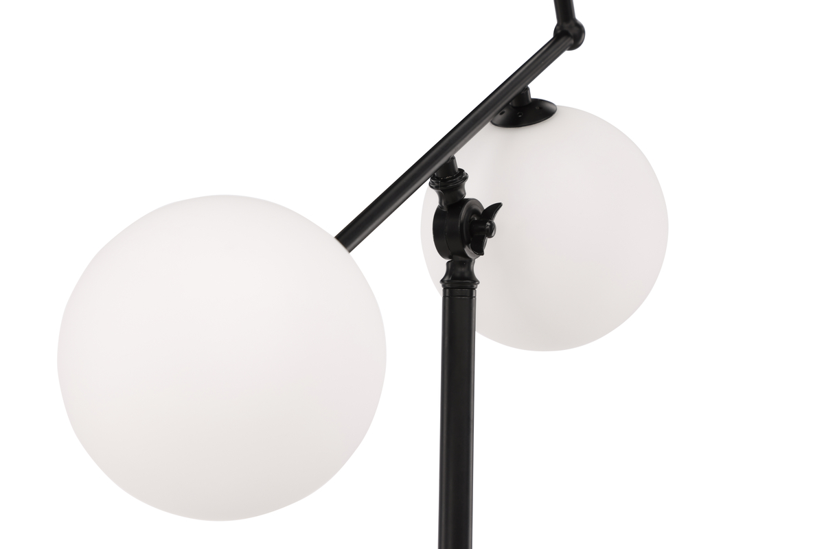 Marsan Svart gulvlampe Fra Venture Design - Lampen passer inn i de fleste hjem og interi&oslash;rstiler og vil t&aring;le tidens tann.