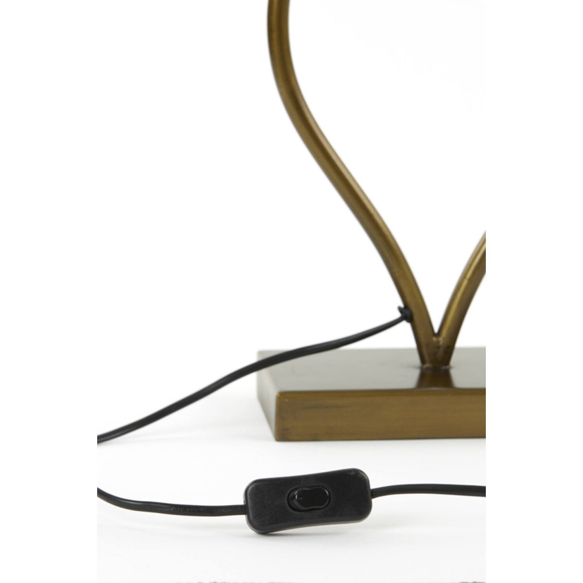 Okno 47cm Bronse lampefot Fra Light & Living - De myke kurvene og det minimalistiske designet gjør den til en perfekt aksent i både moderne og klassiske miljøer.