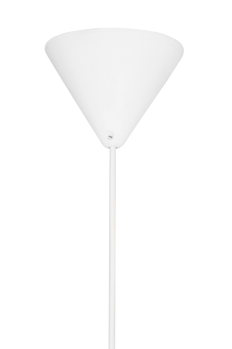 Maché Ø50 Beige Taklampe Fra Globen Lighting - Dette anhenget er laget av varmt gr&aring;tt; papier mach&eacute; som betyr at den er st&oslash;pt av en masse best&aring;ende av papir og lim.