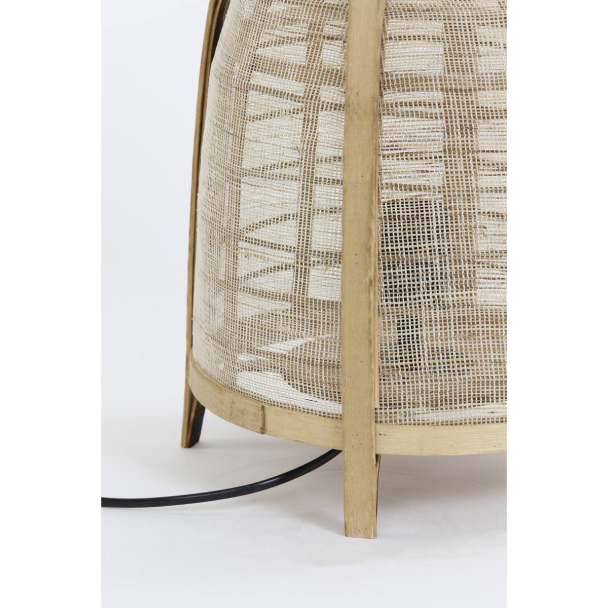 Jacinto 42cm Natur bordlampe Fra Light & Living - Skap en varm og harmonisk atmosfære med Jacinto, en stilig lampe i bambus og lin.