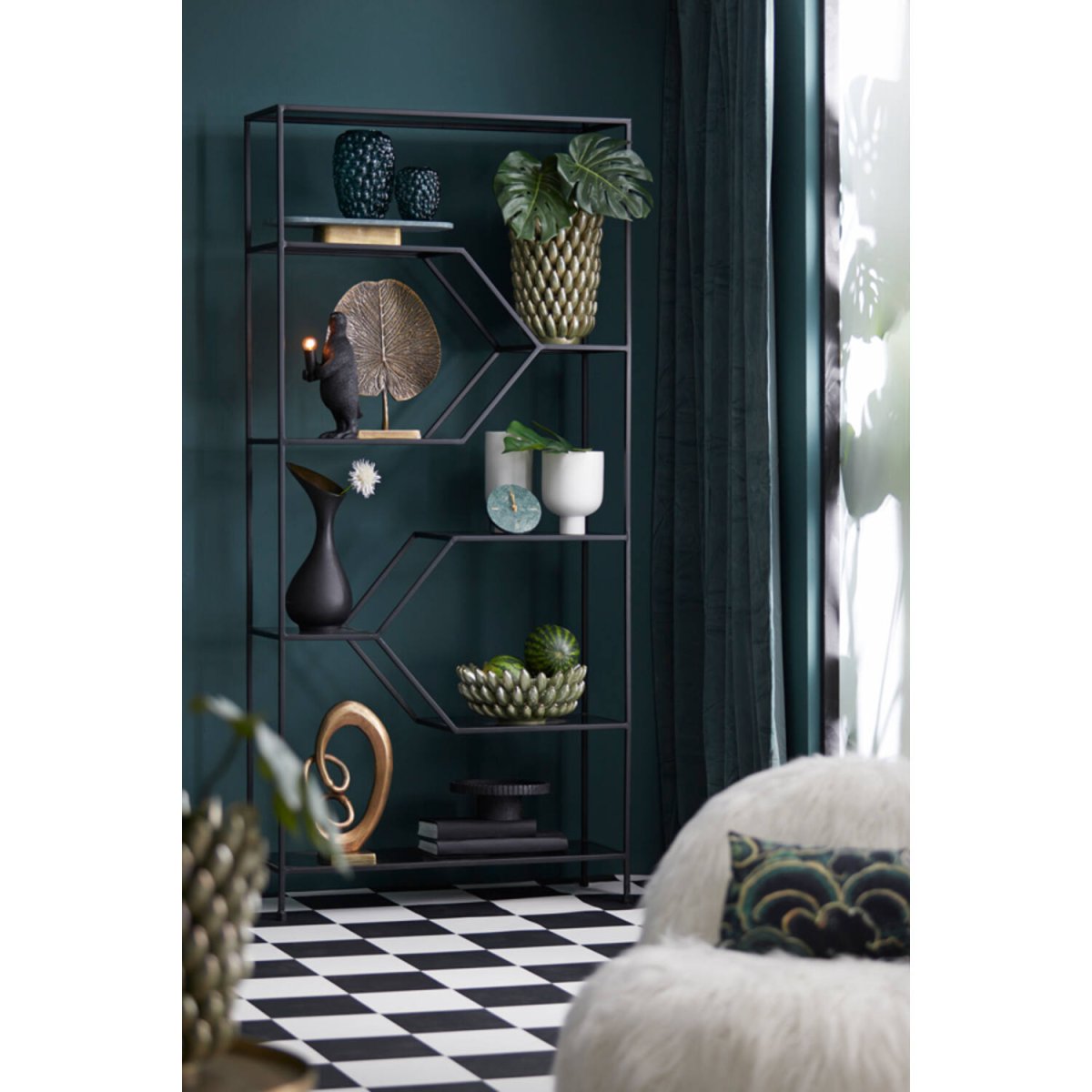 Penguin 34cm Svart bordlampe Fra Light & Living - Penguin er en sjarmerende og leken lampe, la den spre lys og glede i hjemmet ditt!