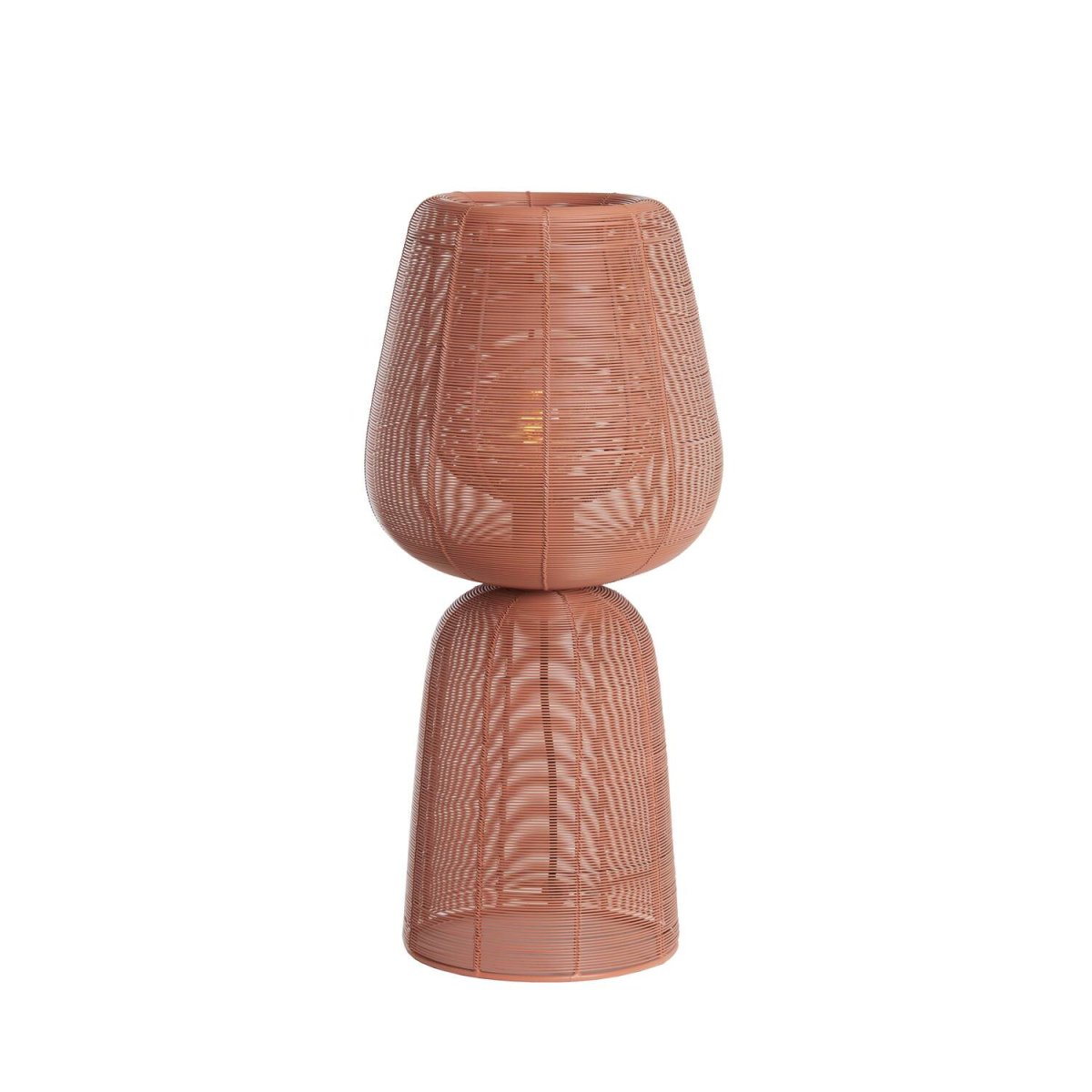 Aboso 54cm Korallrosa bordlampe Fra Light & Living - Aboso er en leken bordlampe laget av jern i en korallrosa farge, hvor det åpne designet skaper et vakkert skyggespill.