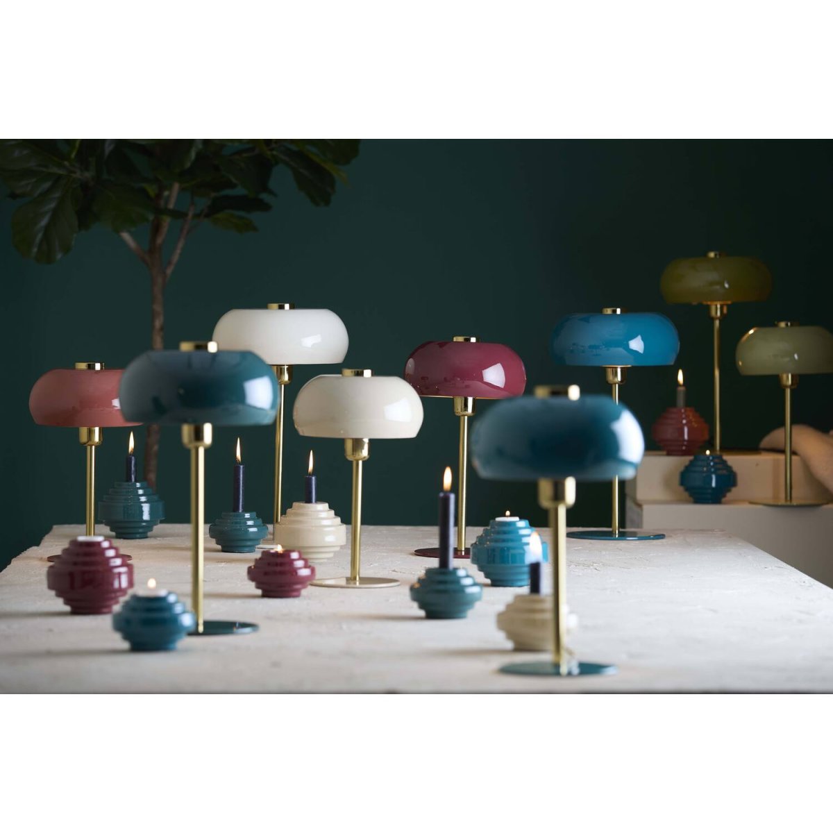 Surin 40cm Burgund bordlampe Fra Light & Living - 