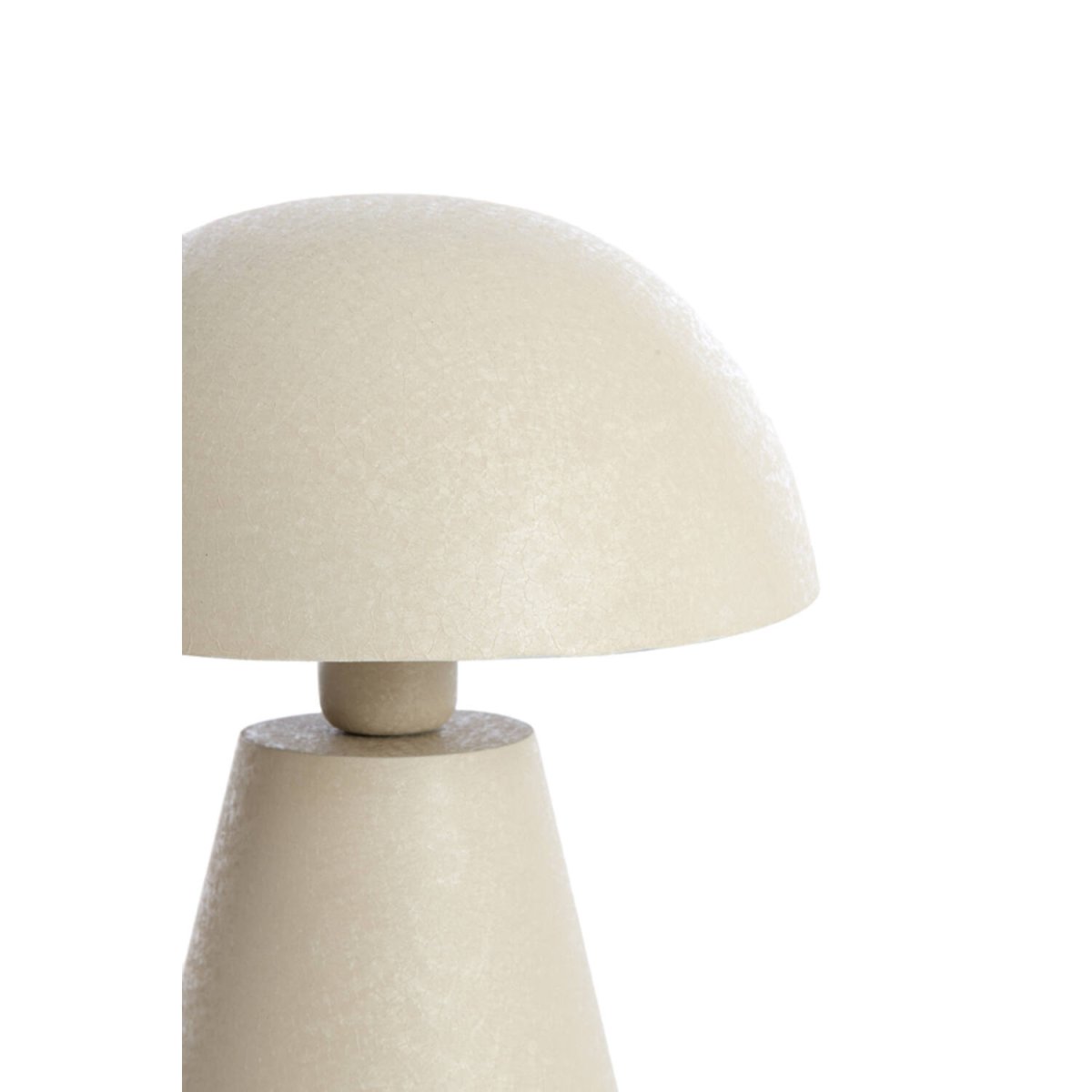 Surrina 50cm Beige bordlampe Fra Light & Living - Surrina er en stilig bordlampe i metall med et moderne, soppformet design og en vakker matt lys beige farge.