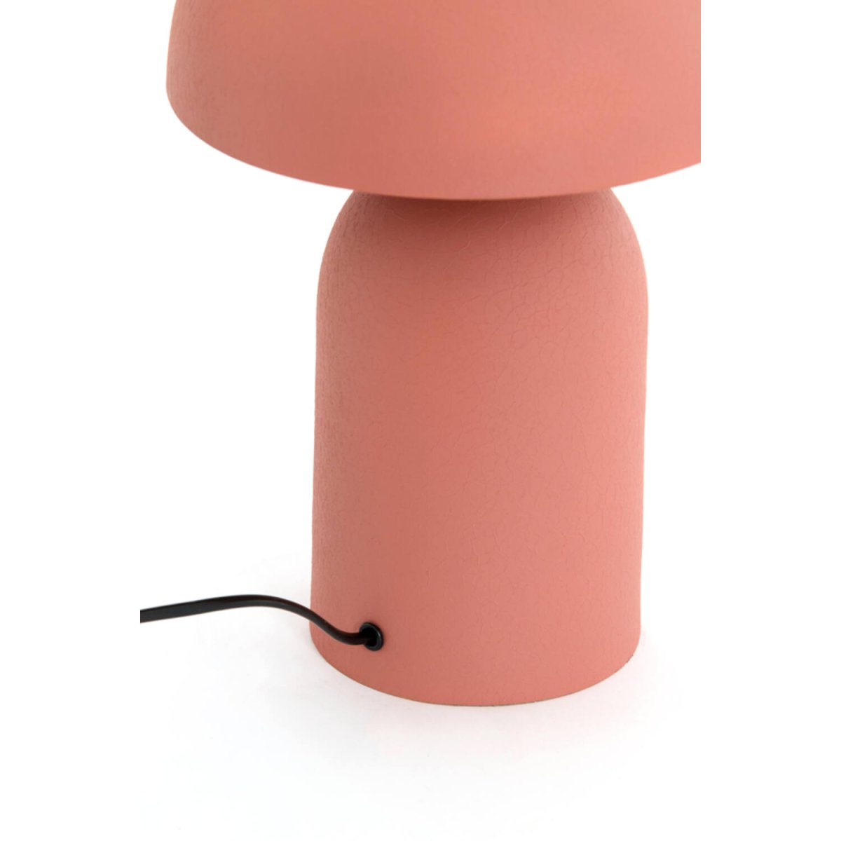 Tolima 48cm Rosa bordlampe Fra Light & Living - Lampens matte overflate og harmoniske fargetone sprer en varm og behagelig f&oslash;lelse i rommet &ndash; perfekt som stemningsbelysning p&aring; nattbordet, i vinduet eller p&aring; en hylle.