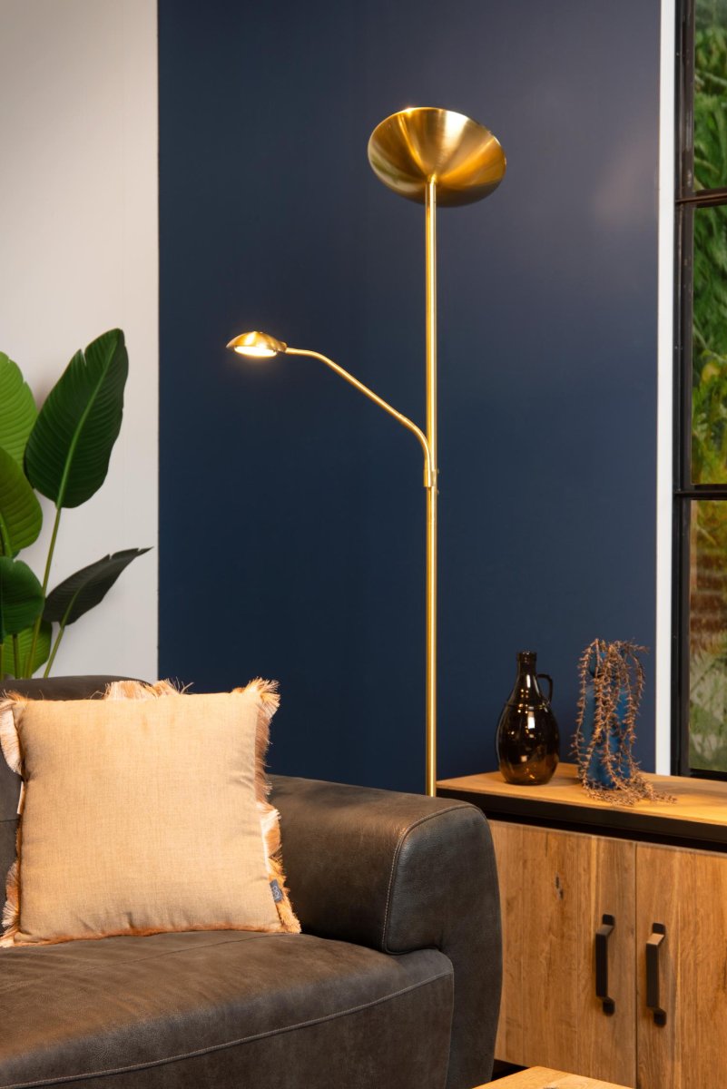 Zenith 2 gulvlampe Fra Lucide - Denne gulvlampen kombinerer et retningsbestemt downlight med en oppoverrettet lampe av h&oslash;y kvalitet.