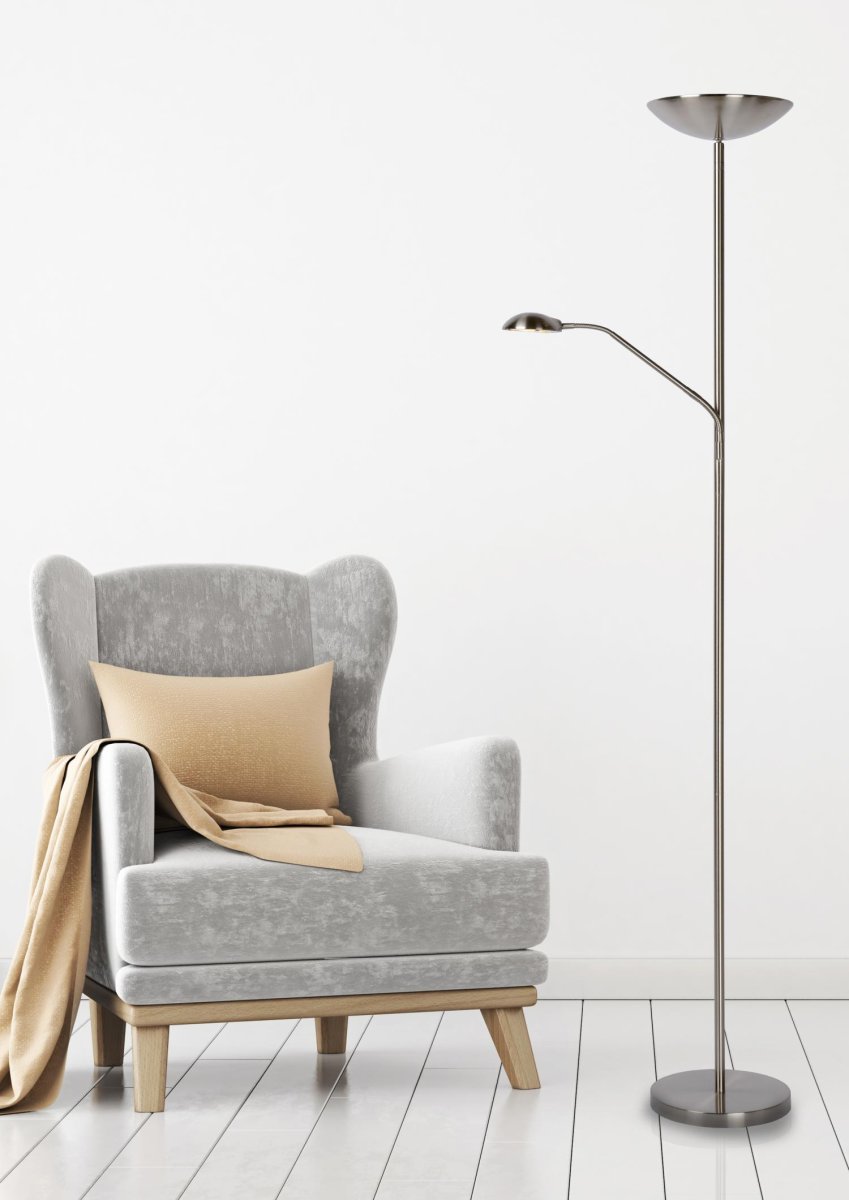 Zenith 2 Sateng krom gulvlampe Fra Lucide - Denne gulvlampen kombinerer et retningsbestemt downlight med en oppoverrettet lampe av h&oslash;y kvalitet.