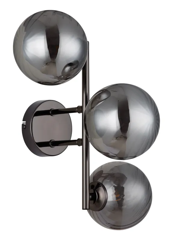 Conor 36cm Røykfarget vegglampe Fra Globo Lighting - Conor v&auml;gglampa i svart krom med r&ouml;kf&auml;rgade glassf&auml;rer ger en modern och elegant touch till vilket rum som helst.