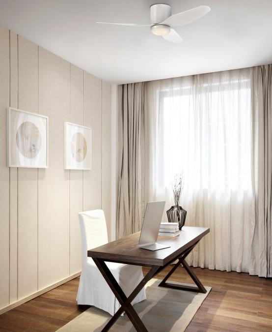 Carla Ø117 Hvit Fra Westinghouse - Carla takvifte er en moderne og energieffektiv vifte med en diameter på 117 cm, perfekt for mellomstore til store rom som soverom, stue og kjøkken.