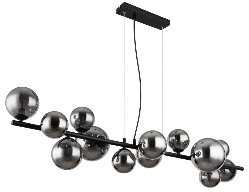 Riha 120cm Røykfarget Taklampe Fra Globo Lighting - Lampan &auml;r av mattsvart metall och ger ditt hem en lyxig och inbjudande atmosf&auml;r.