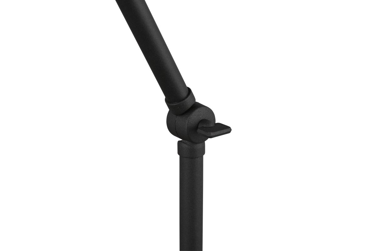 Enzo Svart gulvlampe Fra Trio Lighting - 