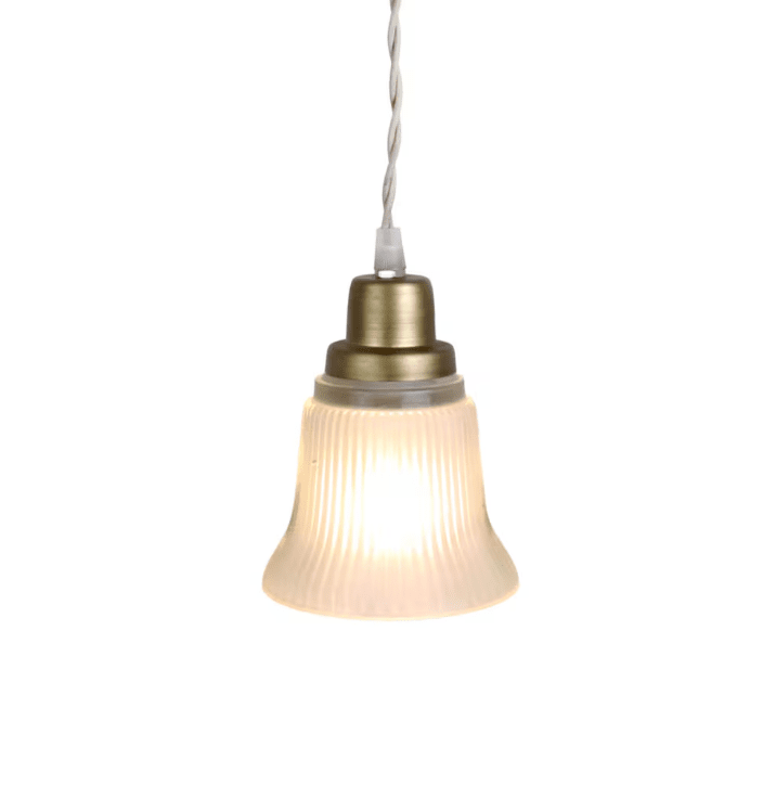Ulla Ø12 Hvit vinduslampe Fra Strömshaga - Lampen har ingen forbindelse, verken til vegg eller tak, men du velger selv hva du vil koble til.