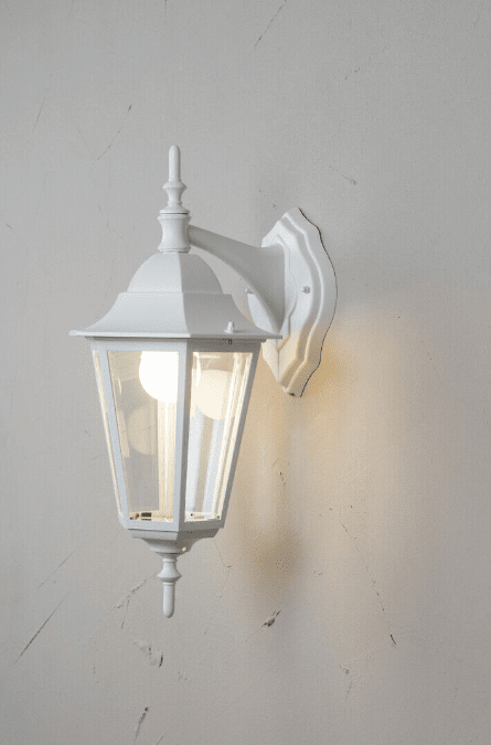 Kartano Hvit utendørslampe Fra Airam - 
