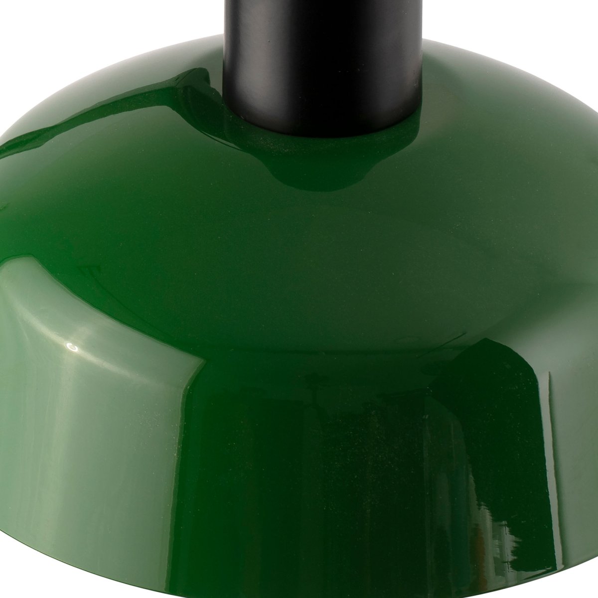 Tatawin Grønn gulvlampe Fra Faro Barcelona - En lampe med en sterk identitet som kombinerer kulturelle former med moderne design &ndash; perfekt som et stilig aksent i b&aring;de private og offentlige milj&oslash;er.
