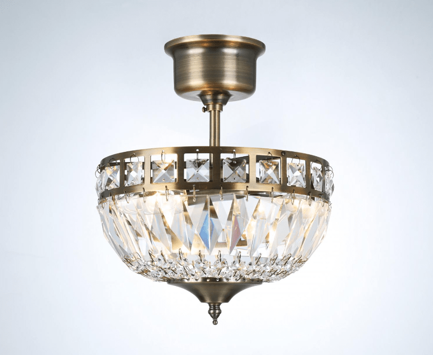 Flores Ø25 Antikk messing krystall Fra Norrsken Design - De h&aring;ndkuttede klasse 1 K9-krystallene gir en spektakul&aelig;r glans og skaper et vakkert lysspill som forvandler ethvert rom til en glitrende oase.