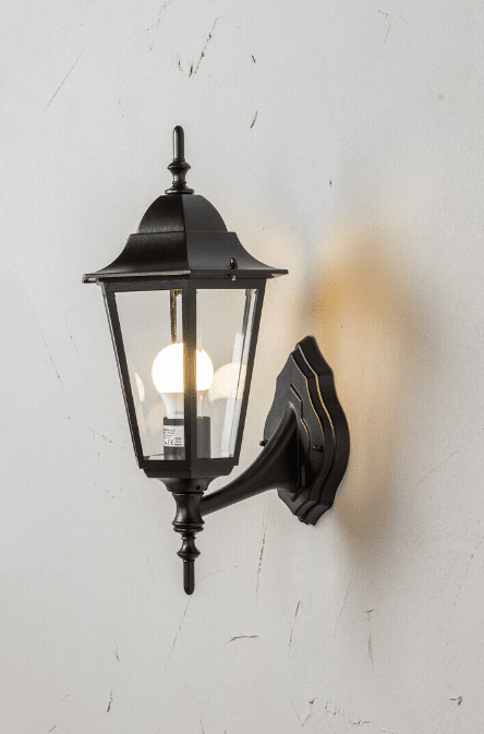 Kartano Svart utendørslampe Fra Airam - 