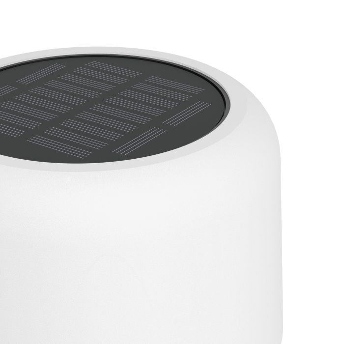 Roccanova 120cm Hvit solcellelampe Fra Eglo - Roccanova er en stilig, solcelledrevet gulvlampe som kombinerer form og funksjon for både innendørs og utendørs bruk.