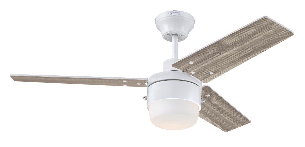 Talia Ø105 Hvit Fra Westinghouse - Med et lydnivå&aring; på 48 dB og 10 års garanti på motor er Talia en moderne og funksjonell løsning for hjemmet.