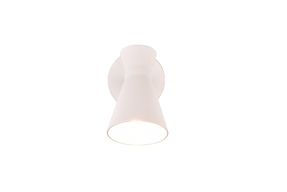 Enzo 16cm Hvit leselampe Fra Trio Lighting - Enzo er en vegglampe med et stilig, minimalistisk design som løfter interiøret ditt med subtil eleganse.