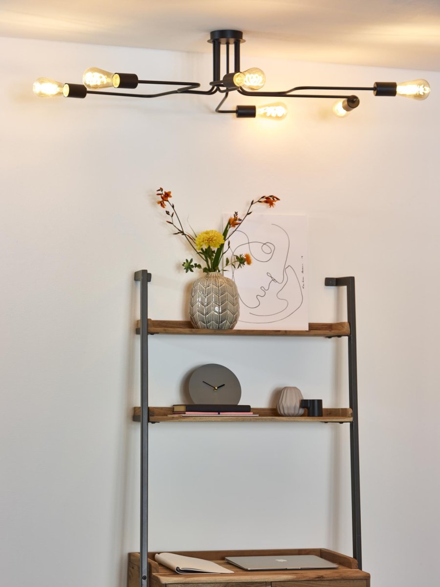 Lester 100cm Svart plafond Fra Lucide - Takket være den oppfinnsomme designen med faste armer kan du nyte en bred spredning av lys.