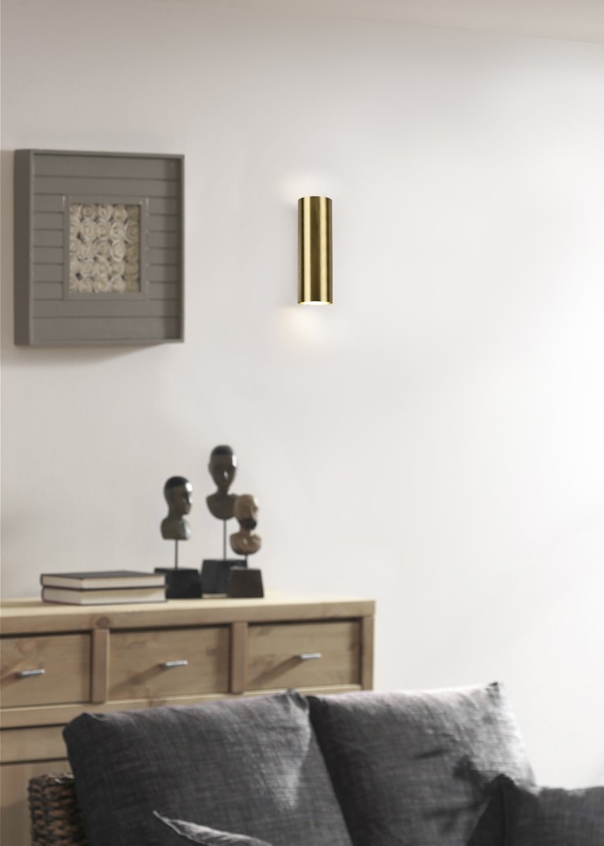 Marley 18cm Antikk messing vegglampe Fra Trio Lighting - MARLEY vegglampe er b&aring;de praktisk og minimalistisk med sin diskrete design og h&oslash;ykvalitets utf&oslash;relse.
