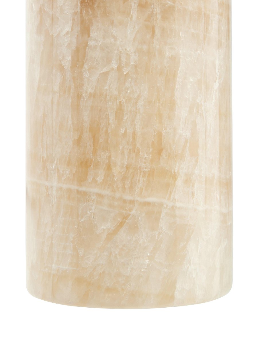Lucie Ø7 Natur vinduslampe Fra PR Home - Siden marmor er et naturlig materiale, er ikke m&oslash;nstrene helt like for hver lampe.