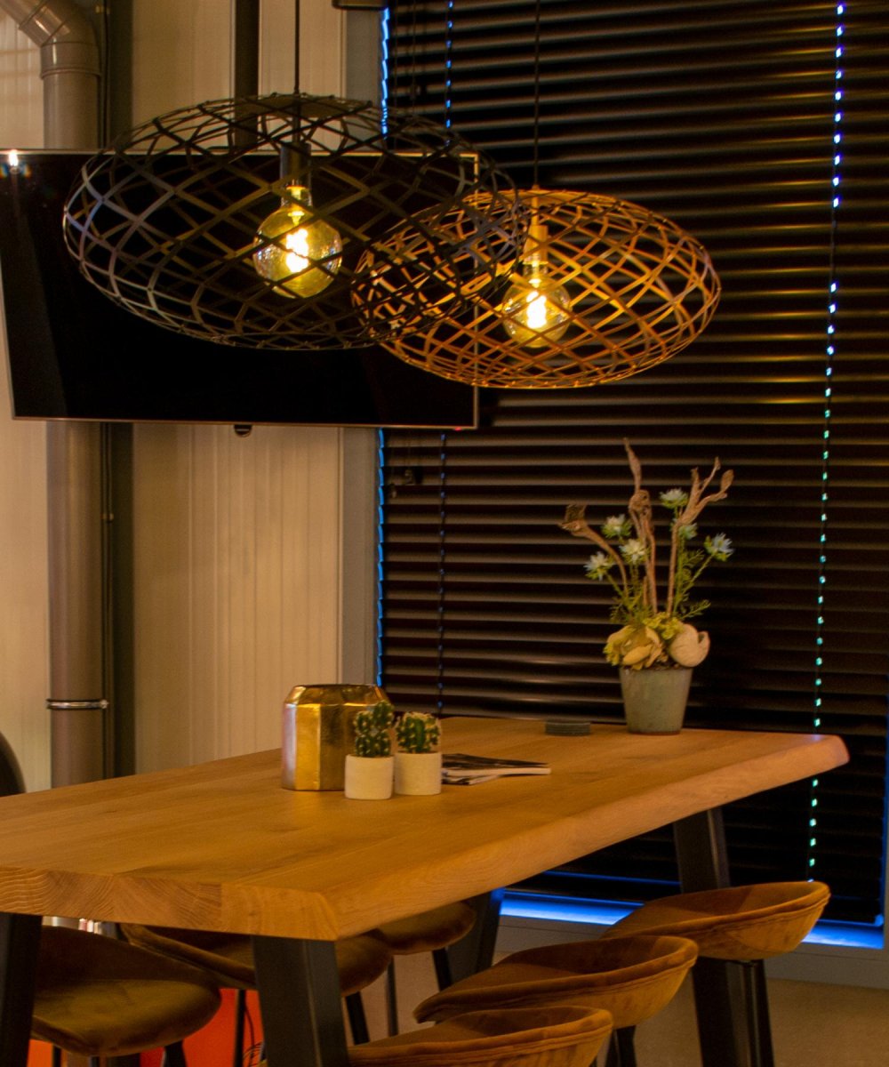 Wolfram Ø65 Svart Taklampe Fra Lucide - Unike produktegenskaper:Passer for bruk med LED-lyskildeDenne lampen er justerbar i høydenLett å koble til en dimmer (ekskl.