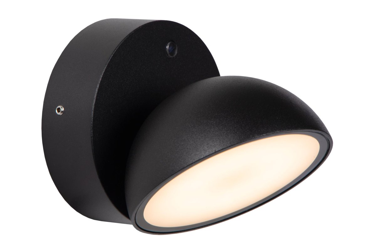 Finn Svart utendørslampe Fra Lucide - Det praktiske og slitesterke designet sørger for sikkerhet og stil i alle utemiljøer.