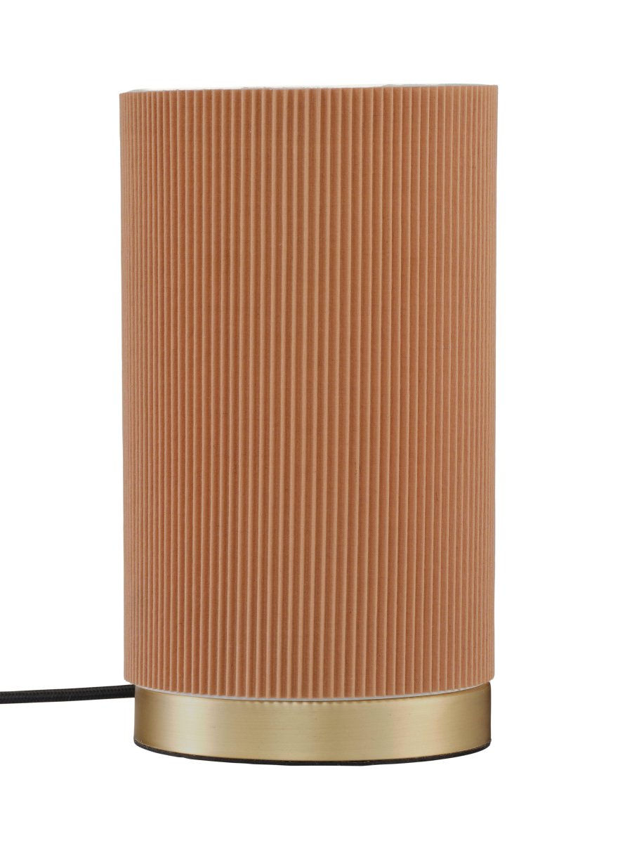 Dora 25cm Brun bordlampe Fra PR Home - Stilig bordlampe med fastmontert lampeskjerm laget av plissert materiale av polyester og bomull.