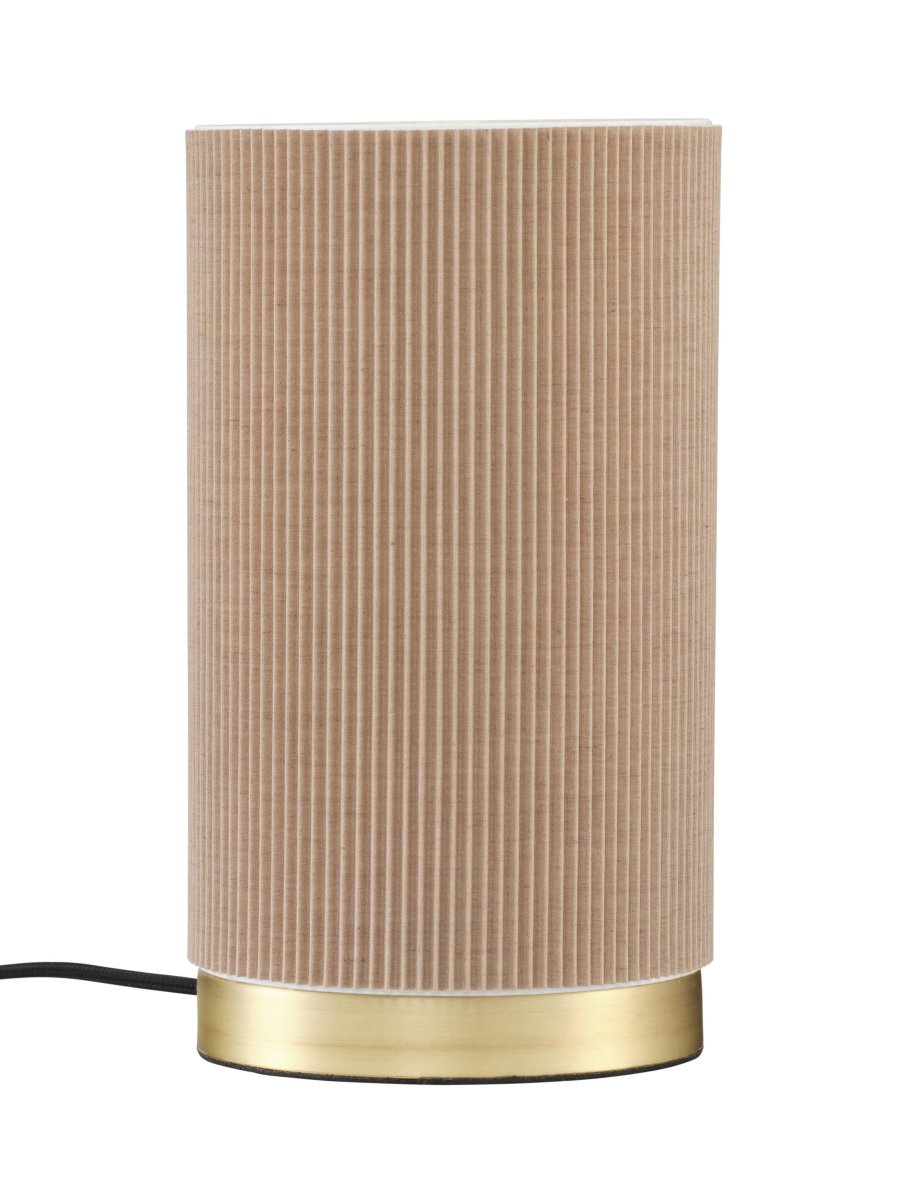 Dora 25cm Beige bordlampe Fra PR Home - Stilig bordlampe med fastmontert lampeskjerm laget av plissert materiale av polyester og bomull.