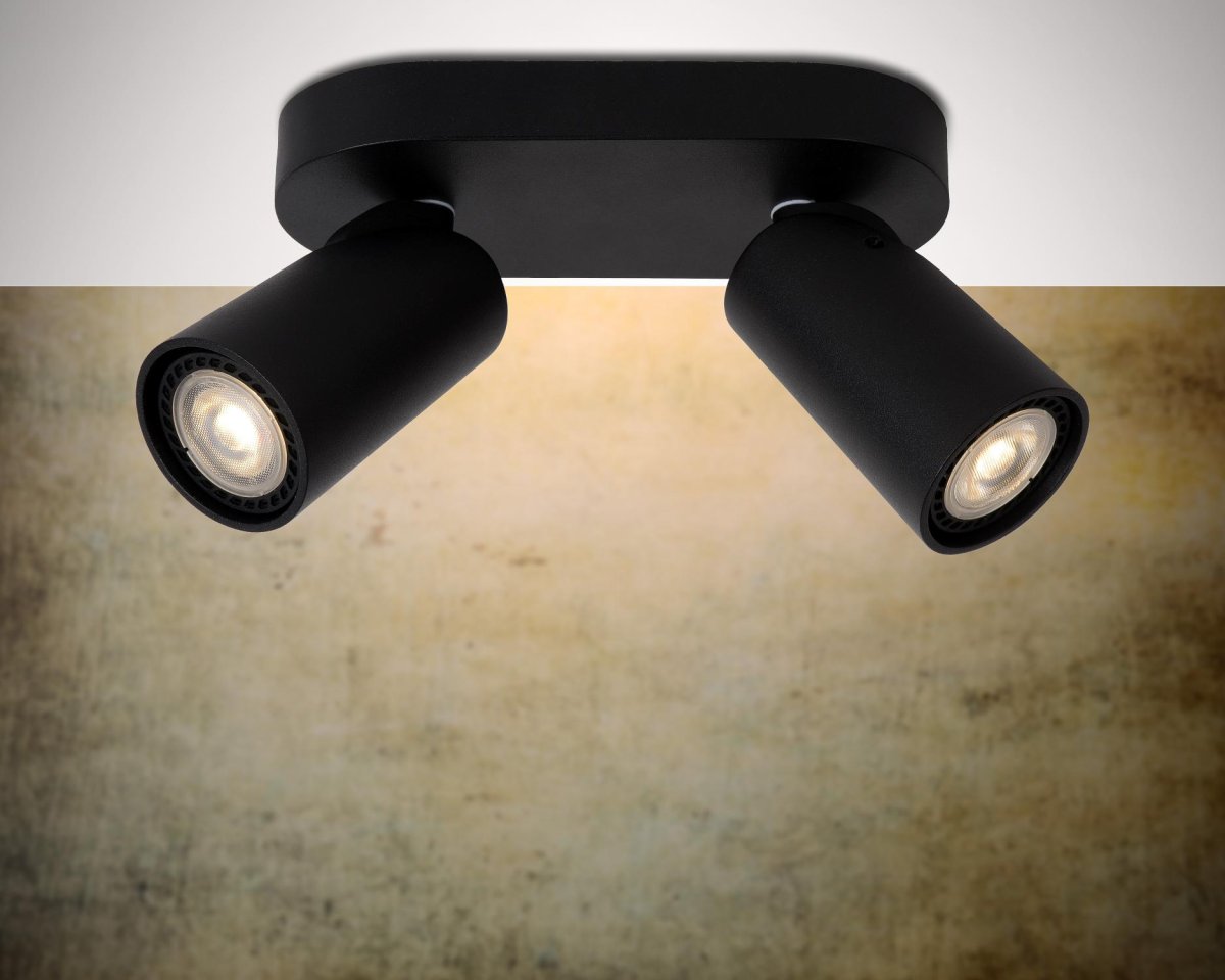 Xyrus 2 Svart spotlight Fra Lucide - Plasser flere ved siden av hverandre og velg hvilke detaljer og soner i hjemmet du vil fremheve.
