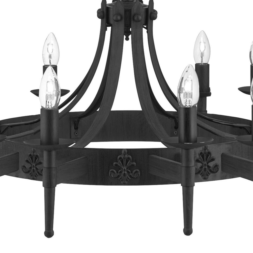 Cartwheel II Ø105 Svart Taklampe Fra Searchlight - Denne imponerende lysekronen har en distinkt gotisk stil og er perfekt for soverom, stuer, spisestuer eller kj&oslash;kken der du &oslash;nsker &aring; skape en varm, tradisjonell f&oslash;lelse.