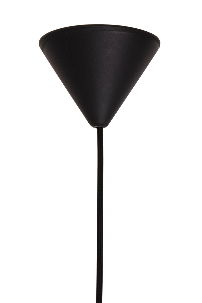 Omega Ø35 Søle Taklampe Fra Globen Lighting - Omega-anhenget tar ledelsen og skiller seg ut i et rom med sin foldede og beigefargede metallskjerm.